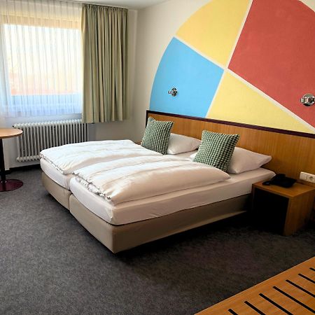 Colourful Hotel Bielefeld Dış mekan fotoğraf