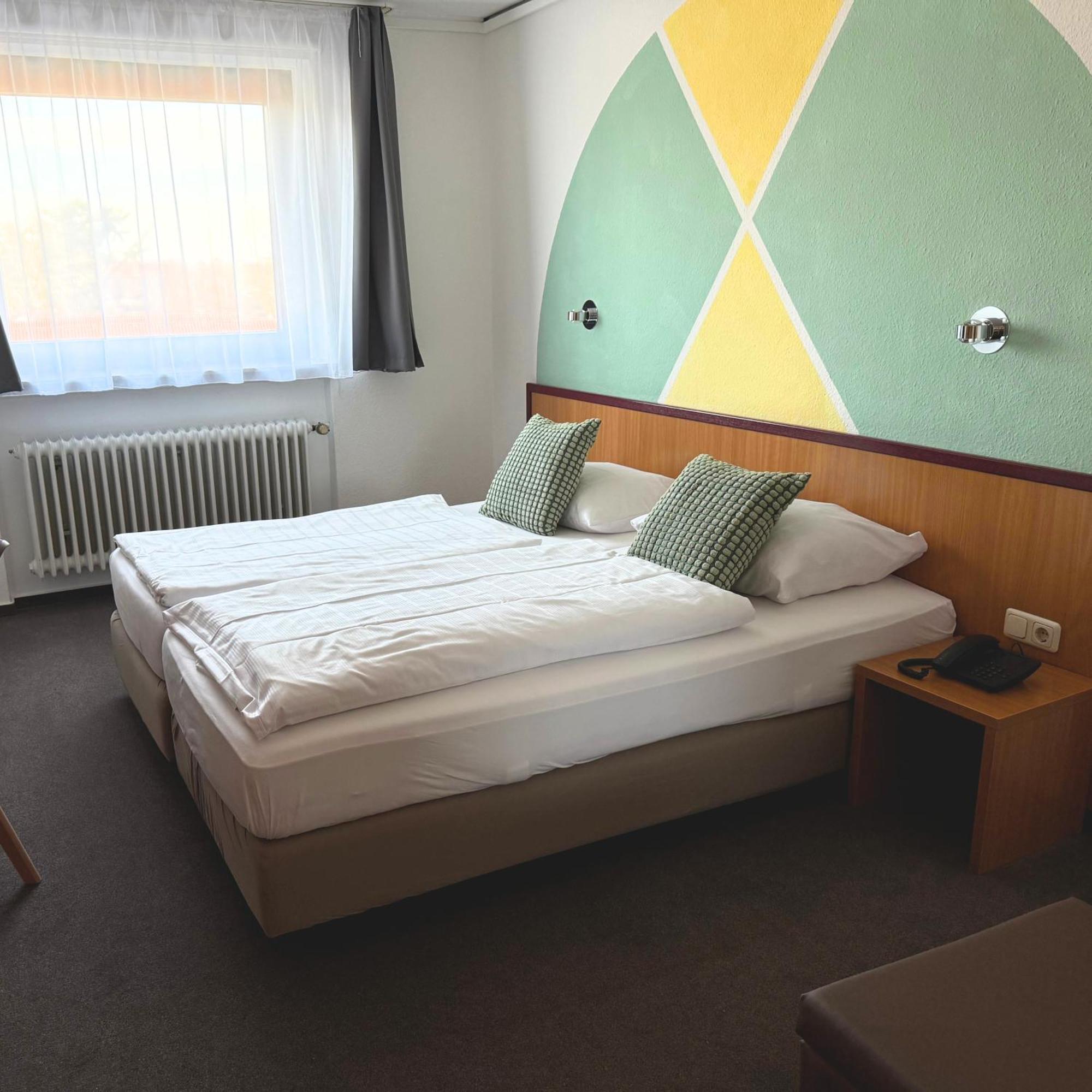 Colourful Hotel Bielefeld Dış mekan fotoğraf